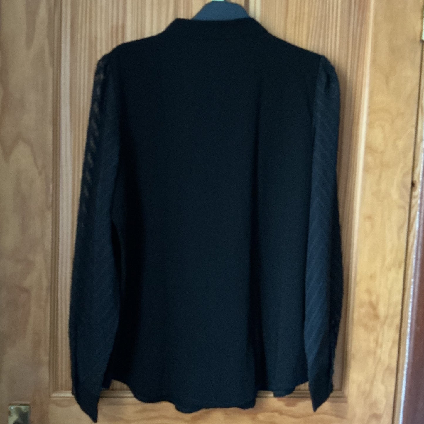 Women's Long Sleeve V-Neck Blouse Autumn Winter Elegant – Black M