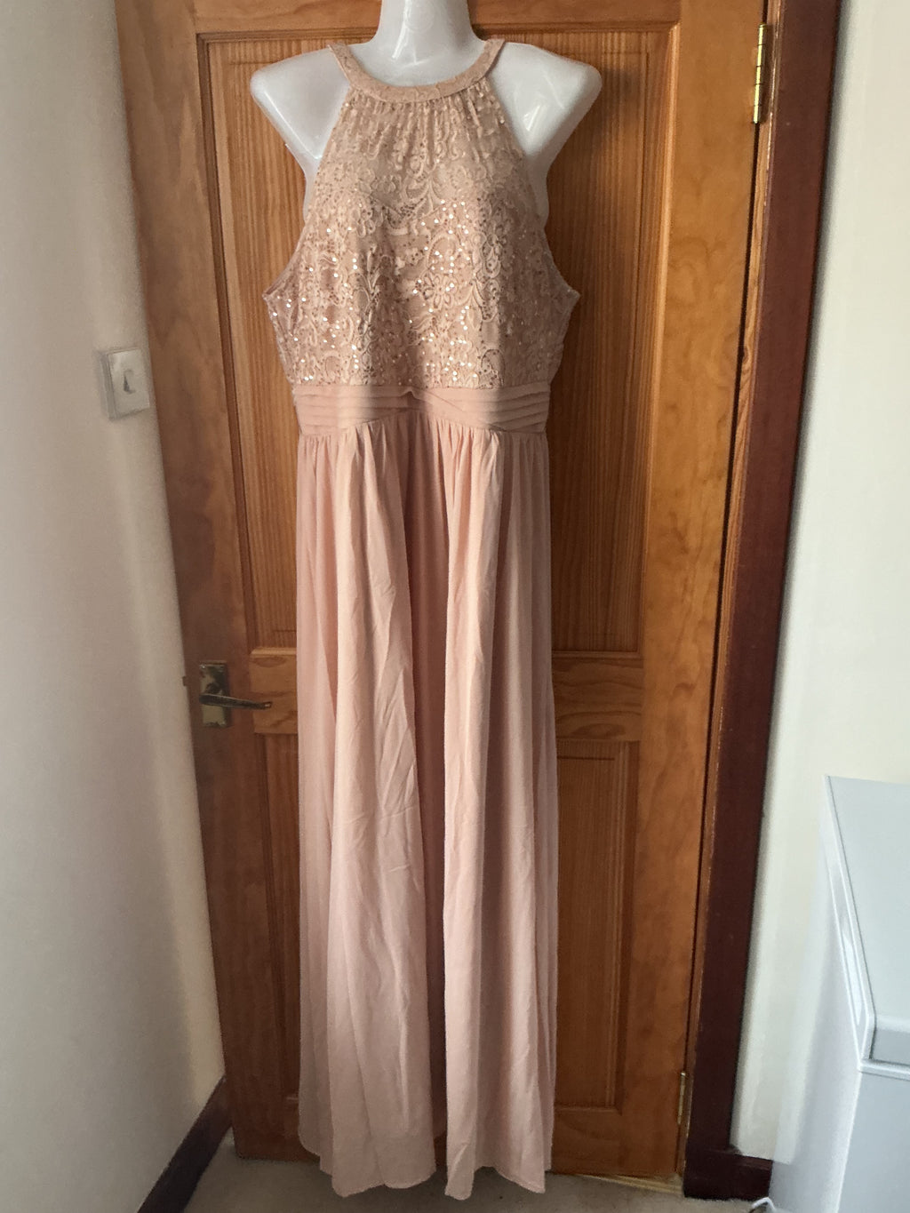 Women’s Halter Neck Maxi Dress Lace & Sequin – Champagne XXL