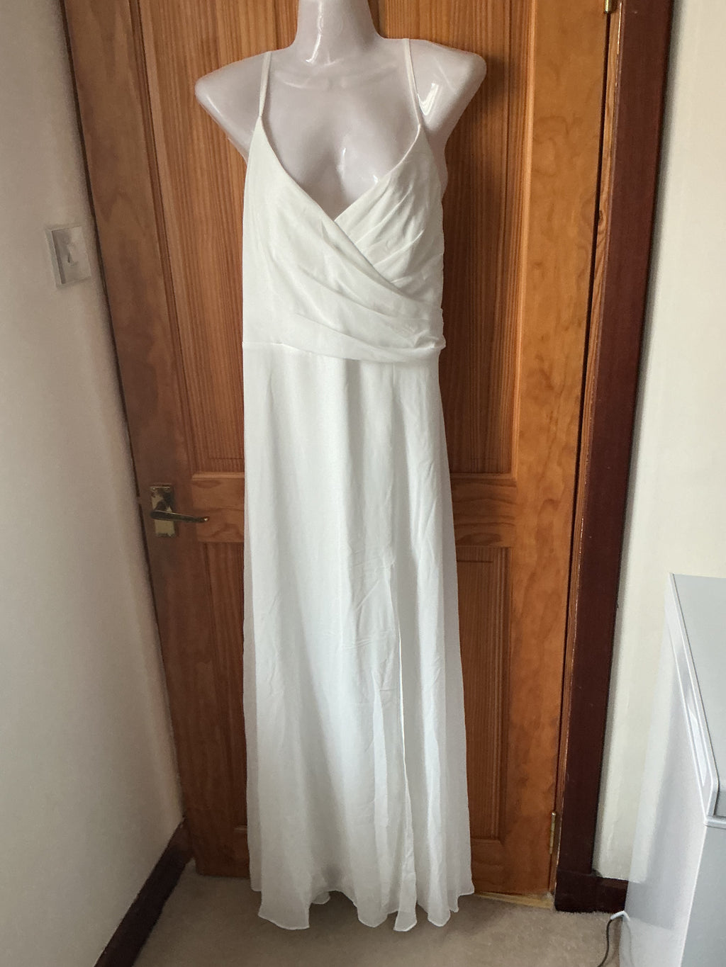 Ever-Pretty A-Line Prom Dress Spaghetti Straps V-Neck Chiffon Slit – White UK 22