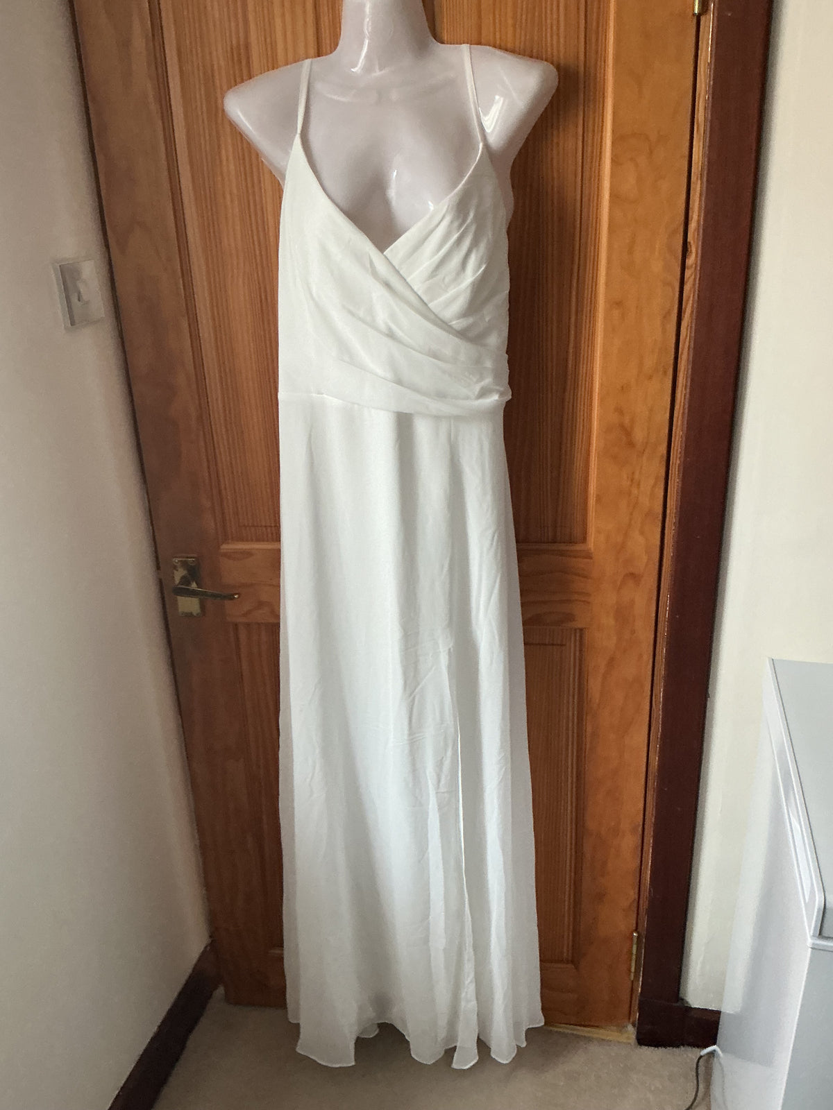 Ever-Pretty A-Line Prom Dress Spaghetti Straps V-Neck Chiffon Slit – White UK 22