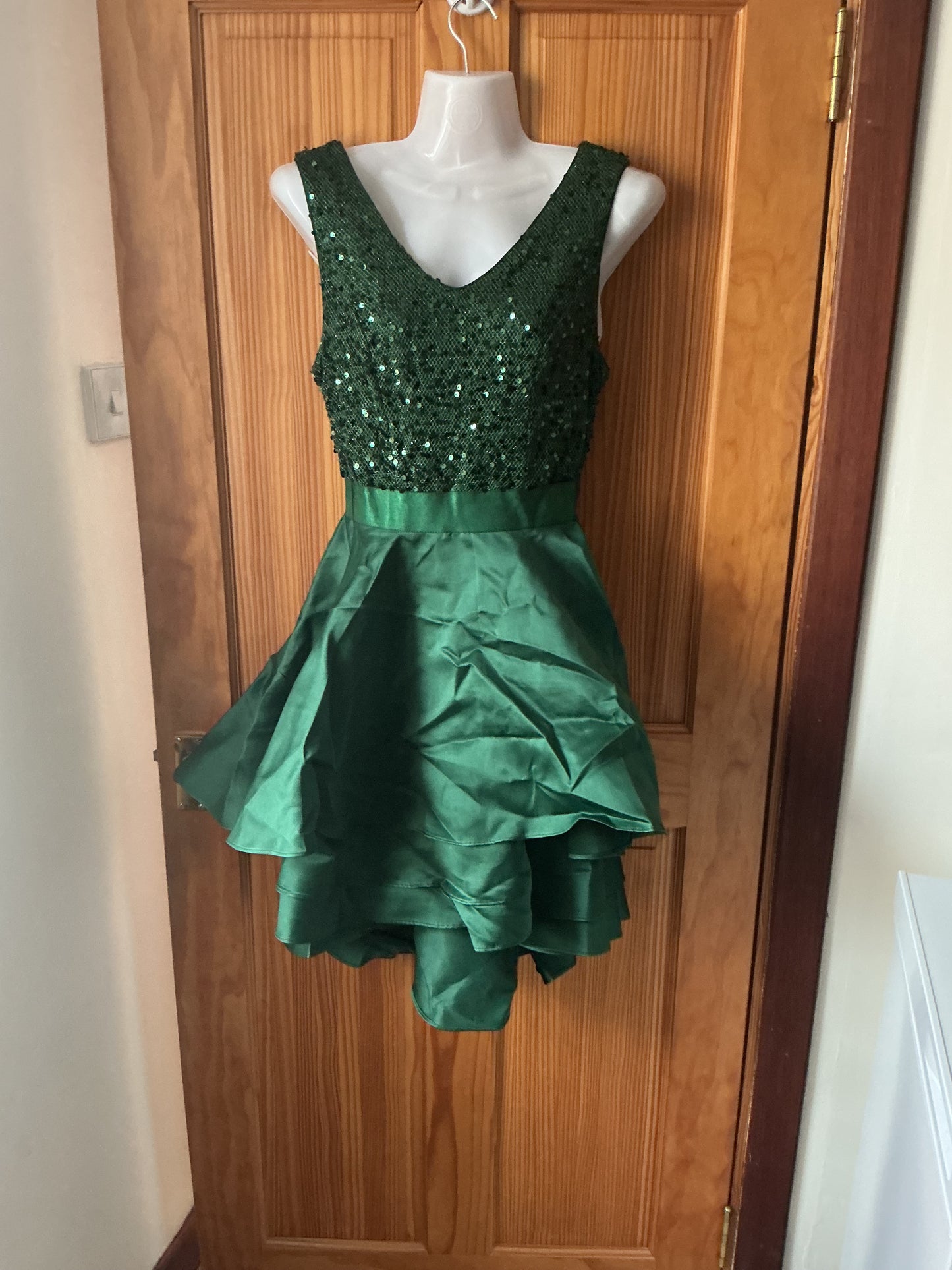 Women's Satin Homecoming Dress Sequin V-neck A-line – Dark Green S