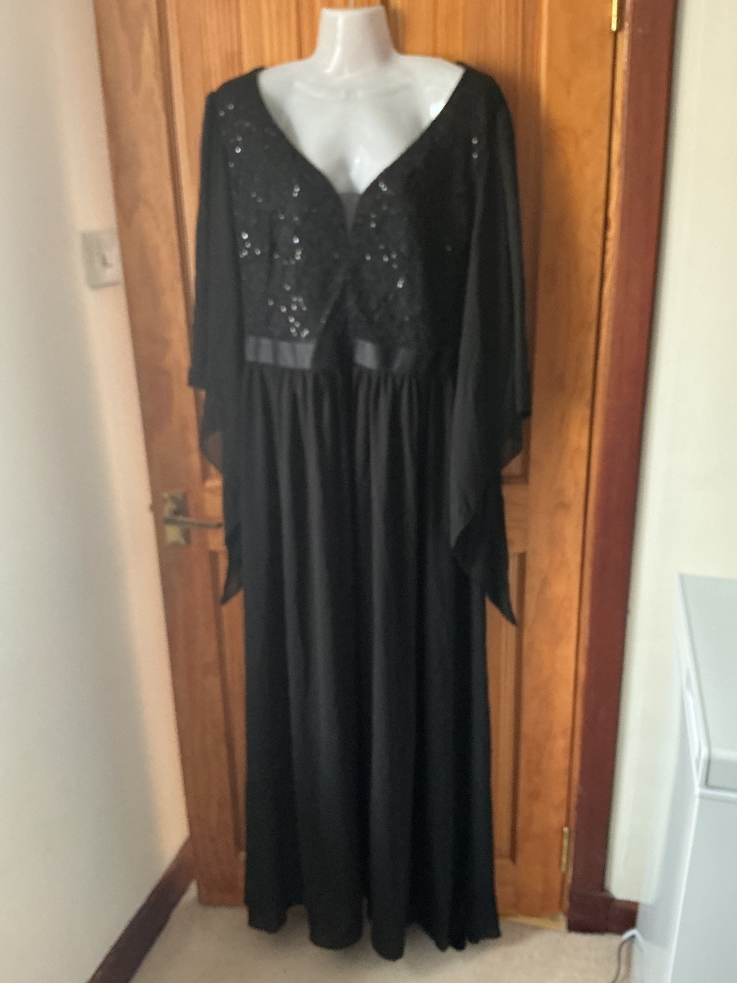MIUSOL Women's Lace Sequin Flare Sleeve Evening Dress – Black XX-Large