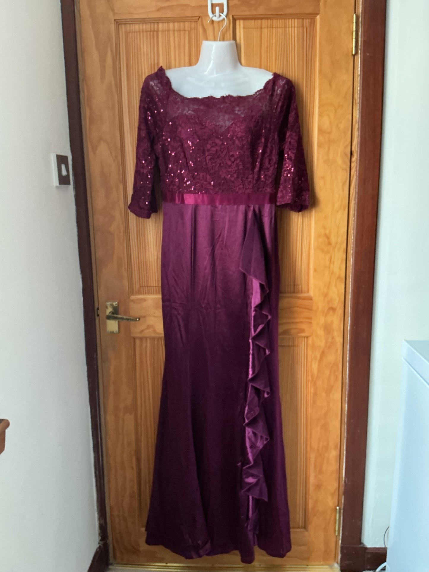 Women's 3/4-Sleeve Lace Sequin Ruffle Fishtail Maxi Dress – Maroon L