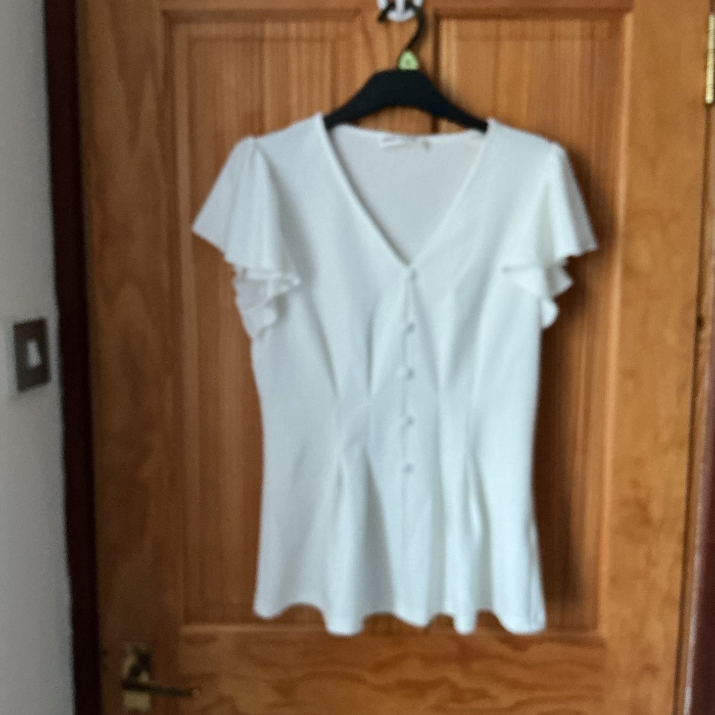 Women's V-Neck Ruffle Smocked Summer Top Short Sleeve – White S