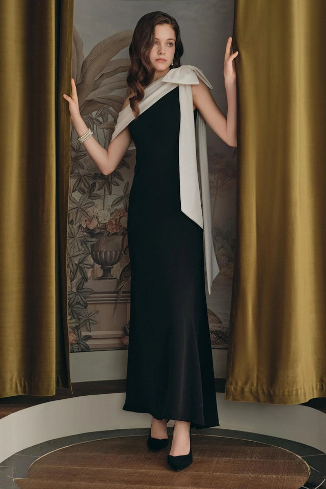 Babeyond One Shoulder Formal Evening Dress Women's Size 6 Black Sleeveless