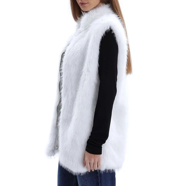 Faux Fur Waistcoat Women's Size XL White Pockets Sleeveless Mock Neck Zip Up