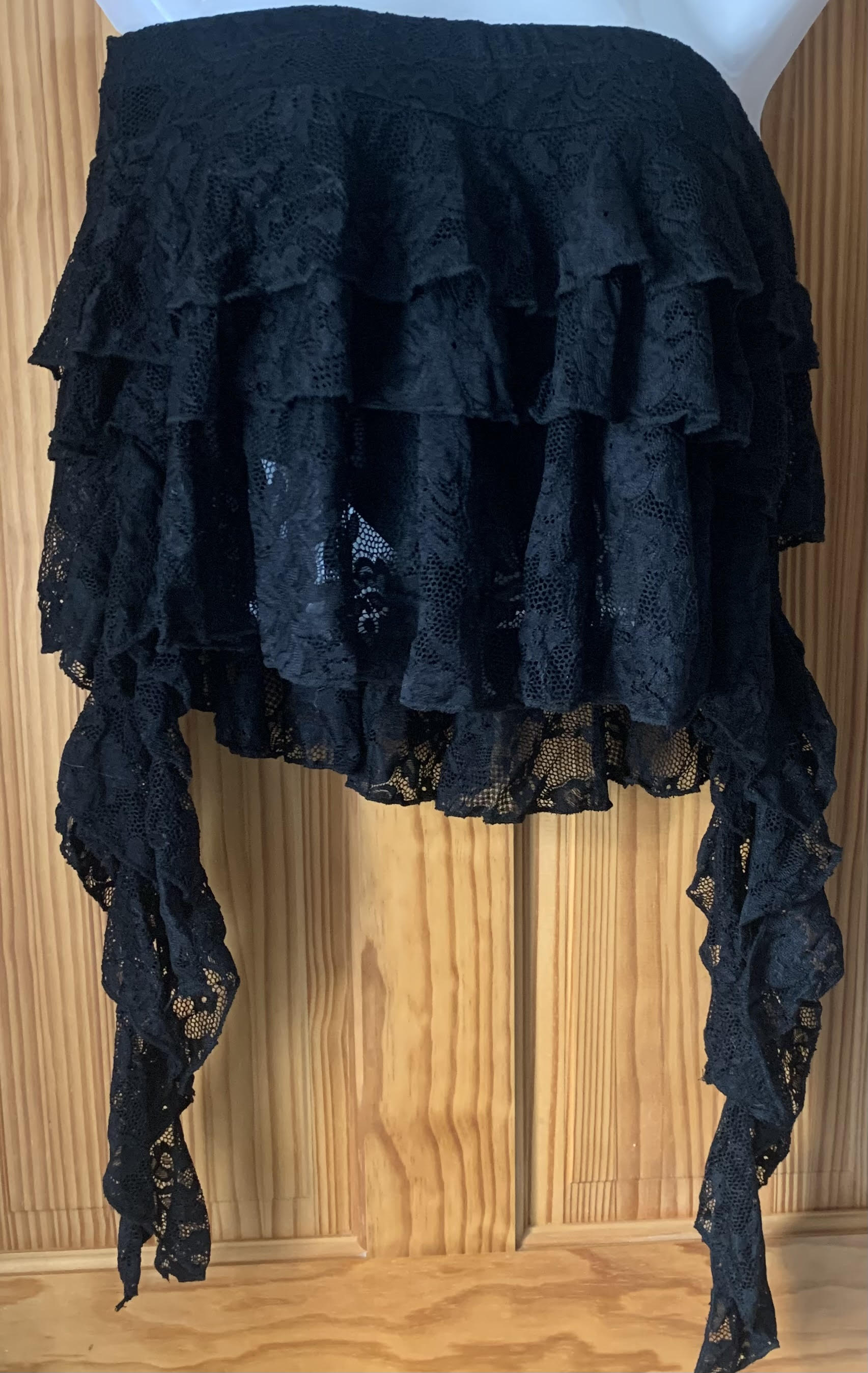 GORGLITTER Women's Lace Tiered Ruffle Mini Skirt – Black Large